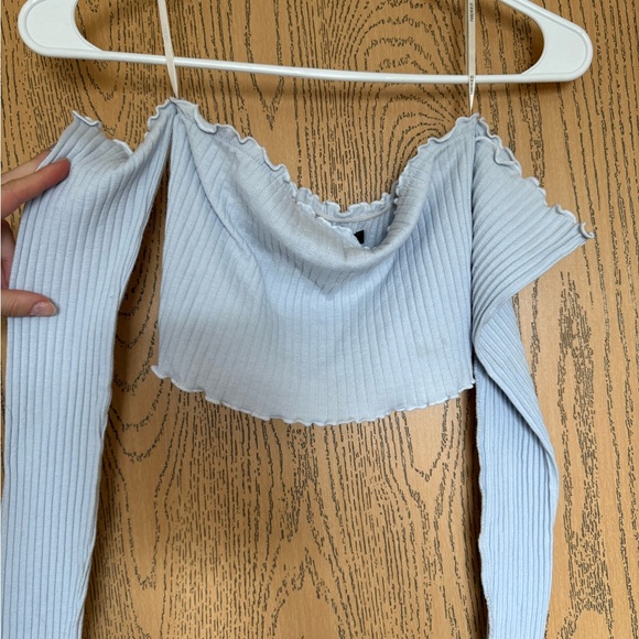 Light Blue Off-Shoulder Ribbed Crop Top - Picture 2 of 3